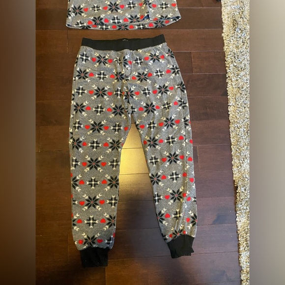 Buffalo pajamas 2 pieces - Picture 1 of 9